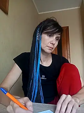 Francenia lolis online show from September 9, 2025, 6:46 am