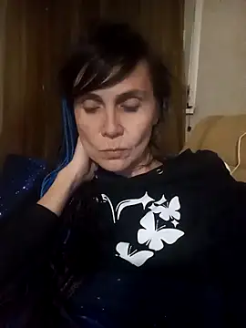 Francenia lolis online show from September 28, 2025, 7:52 pm