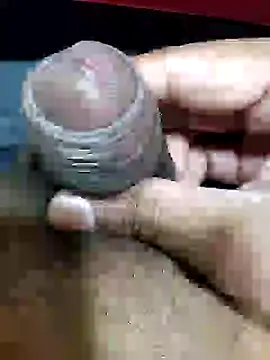 Snapshot of horneylover2024 chatting on March 5, 2025, 2:14 am horneylover2024 online show from March 5, 2025, 2:14 am