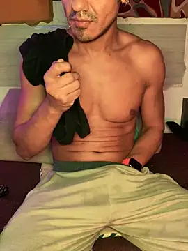 thesummerboy online show from December 21, 2024, 4:36 pm