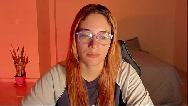 atenas 05  online show from February 21, 2026, 9:32 am