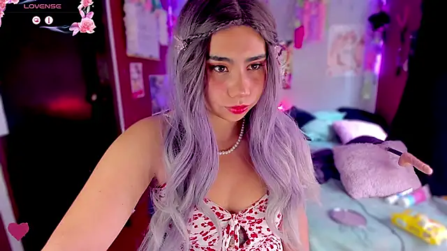 Snapshot of kiki_cavilll chatting on February 10, 2025, 2:37 pm kiki cavilll online show from February 10, 2025, 2:37 pm