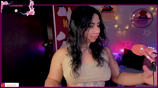 Snapshot of kiki_cavilll chatting on September 16, 2025, 2:18 pm kiki cavilll online show from September 16, 2025, 2:18 pm