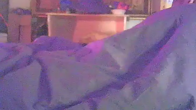 DI4MOND FIR3 online show from April 10, 2026, 2:33 pm