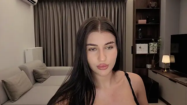 Snapshot of IrisNoire chatting on June 11, 2026, 7:34 pm IrisNoire online show from June 11, 2026, 7:34 pm