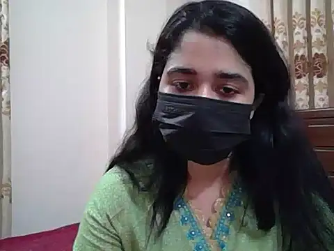 Snapshot of A-pusparani chatting on April 29, 2026, 3:27 pm A-pusparani online show from April 29, 2026, 3:27 pm
