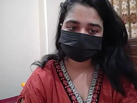 Snapshot of A-pusparani chatting on May 1, 2026, 6:23 pm A-pusparani online show from May 1, 2026, 6:23 pm