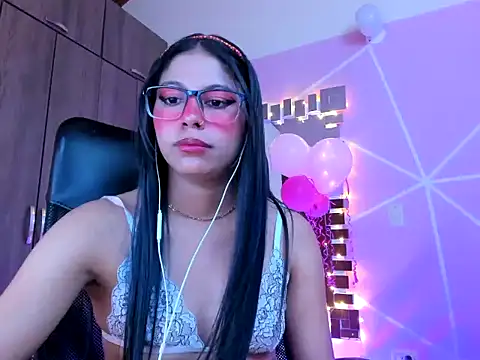  ALLYSON18  online show from March 22, 2025, 5:52 pm