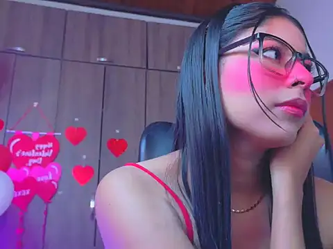 Snapshot of _ALLYSON18_ chatting on February 17, 2026, 11:29 am ALLYSON18 online show from February 17, 2026, 11:29 am