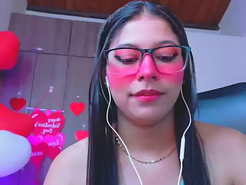 Snapshot of _ALLYSON18_ chatting on February 21, 2026, 11:44 am ALLYSON18 online show from February 21, 2026, 11:44 am