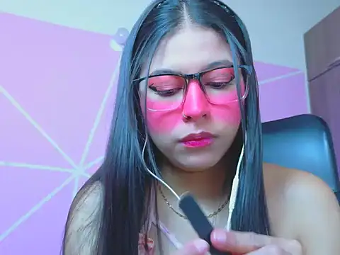  ALLYSON18  online show from June 2, 2026, 11:45 am