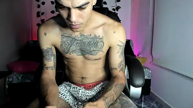 Snapshot of mikee_scooth chatting on September 20, 2025, 7:20 am mikee scooth online show from September 20, 2025, 7:20 am