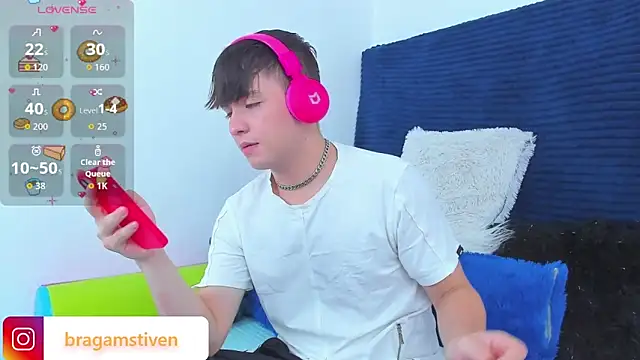 Bragam Stiven online show from October 3, 2025, 12:24 pm