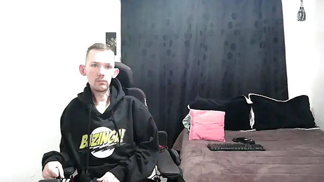 Sophia and Thomas online show from January 4, 2025, 12:16 pm