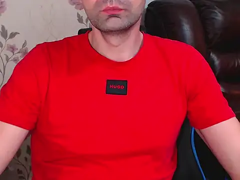 Snapshot of Leo_1617 chatting on November 2, 2025, 3:47 pm Leo 1617 online show from November 2, 2025, 3:47 pm