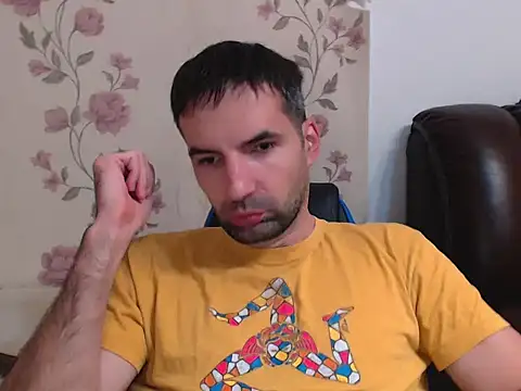 Snapshot of Leo_1617 chatting on November 28, 2025, 2:31 pm Leo 1617 online show from November 28, 2025, 2:31 pm