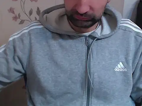 Snapshot of Leo_1617 chatting on February 15, 2026, 11:19 am Leo 1617 online show from February 15, 2026, 11:19 am