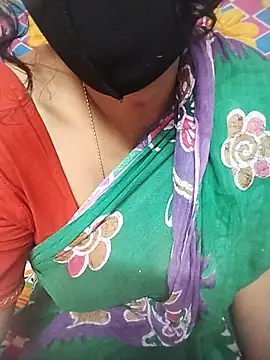 Priya-bhabi012 online show from January 6, 2026, 8:40 am