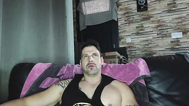 Snapshot of XxBigboybandxX chatting on February 12, 2026, 1:50 pm XxBigboybandxX online show from February 12, 2026, 1:50 pm