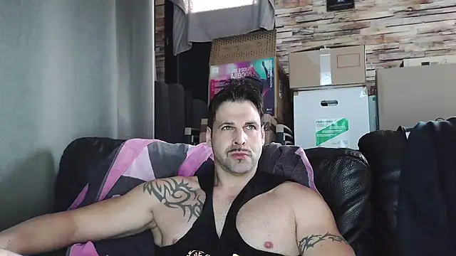 Snapshot of XxBigboybandxX chatting on February 20, 2026, 3:45 pm XxBigboybandxX online show from February 20, 2026, 3:45 pm