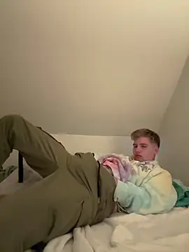 CDLukeLucy420 online show from September 29, 2025, 9:08 pm