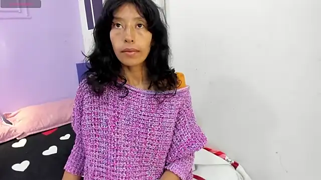 Snapshot of karolinee_66_ chatting on December 4, 2025, 3:27 am karolinee 66 online show from December 4, 2025, 3:27 am