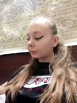 Snapshot of Ekaterina27 chatting on June 20, 2026, 9:12 am Ekaterina27 online show from June 20, 2026, 9:12 am