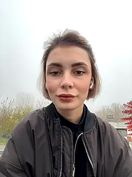 SandraCarter online show from November 6, 2025, 7:09 am