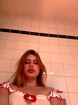 Snapshot of Isa_smeraldy chatting on September 26, 2025, 11:20 pm Isa smeraldy online show from September 26, 2025, 11:20 pm