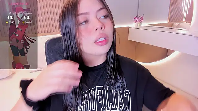 Sexy paradise18  online show from February 1, 2026, 3:38 am