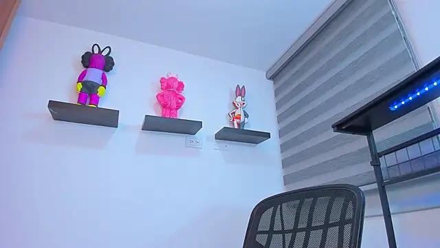 Snapshot of Gangster_Girl chatting on November 4, 2025, 2:32 am Gangster Girl online show from November 4, 2025, 2:32 am