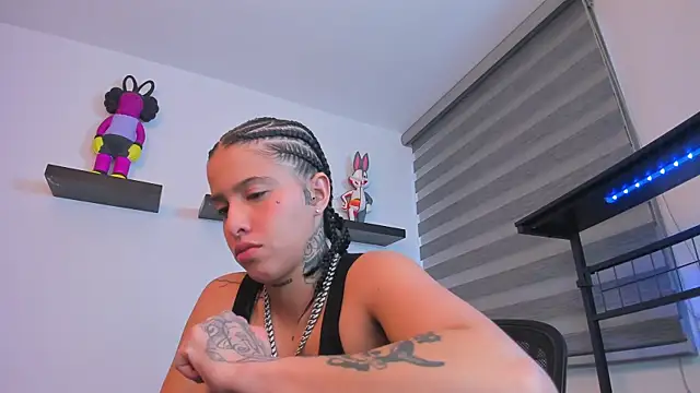 Snapshot of Gangster_Girl chatting on November 30, 2025, 2:43 pm Gangster Girl online show from November 30, 2025, 2:43 pm