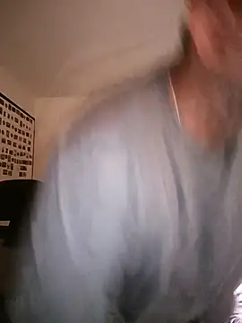 Snapshot of HARRISXN777 chatting on March 18, 2026, 3:04 pm HARRISXN777 online show from March 18, 2026, 3:04 pm