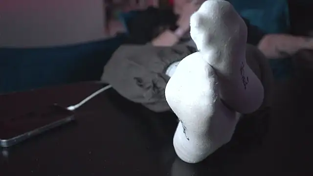 Lana  May online show from February 15, 2025, 2:22 pm