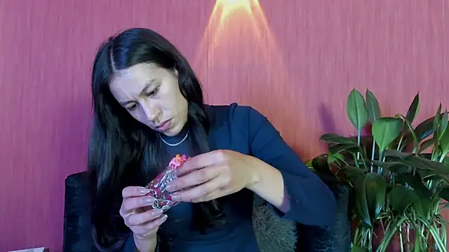 EmiGomez  online show from March 11, 2026, 1:39 pm