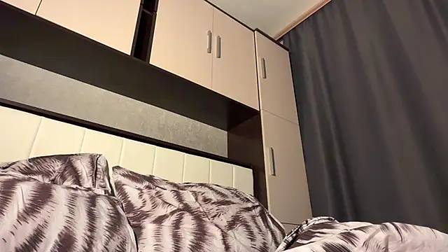 princeofsuccubs online show from April 24, 2026, 7:27 pm