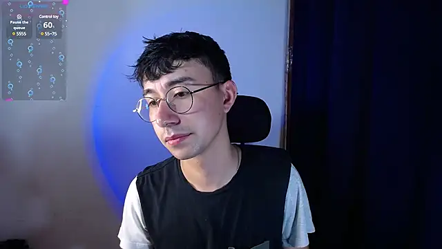 cameron cum online show from December 31, 2024, 11:20 am