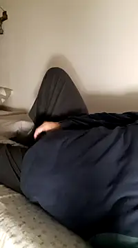 Snapshot of bluangelo chatting on December 4, 2024, 10:41 pm bluangelo online show from December 4, 2024, 10:41 pm