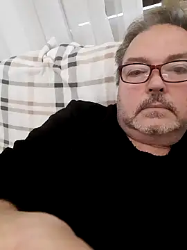 Snapshot of bluangelo chatting on March 4, 2025, 3:04 pm bluangelo online show from March 4, 2025, 3:04 pm