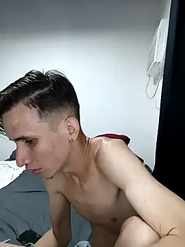 Milfvalesk online show from April 16, 2026, 5:30 am