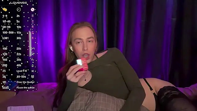 Avril Pearly  online show from February 7, 2026, 11:47 am