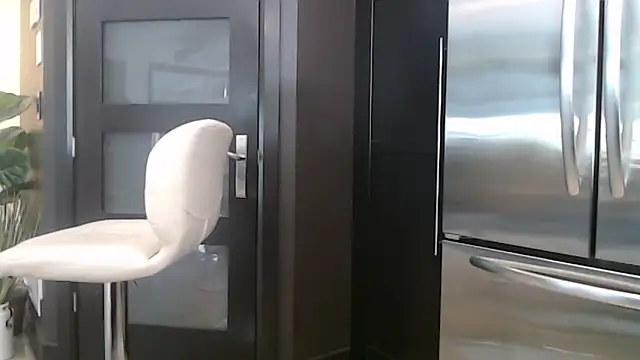 Toy-Daddy online show from October 21, 2025, 3:57 pm