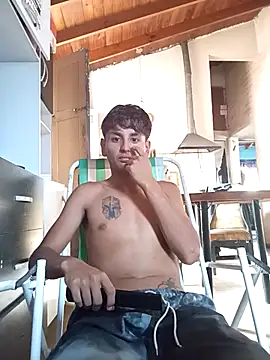 teendotados online show from February 25, 2025, 6:53 pm