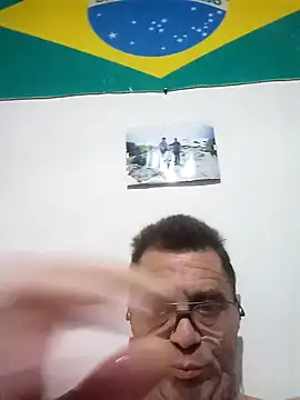 emilio69soy online show from July 11, 2026, 3:31 am