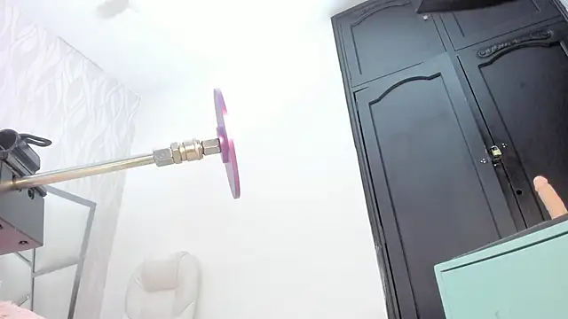 Victoriaa millers online show from March 10, 2026, 8:36 pm