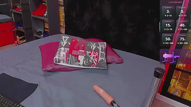  Alison   online show from November 8, 2025, 1:39 am