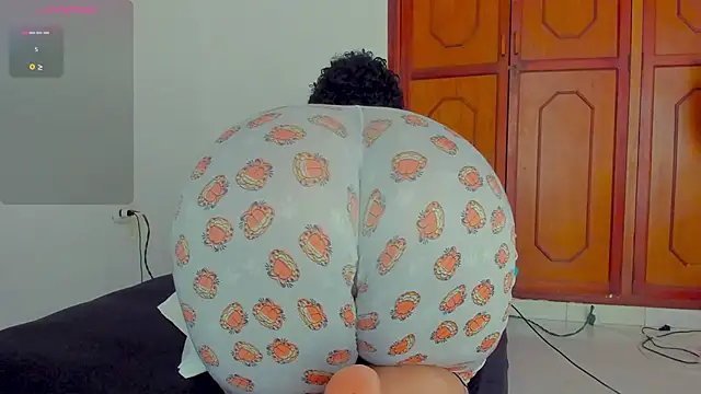 Snapshot of Mrskary chatting on November 13, 2025, 4:17 pm Mrskary online show from November 13, 2025, 4:17 pm