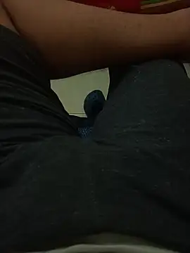 beautiful hands  online show from October 26, 2025, 7:58 am