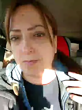 Snapshot of larylary6969 chatting on January 18, 2025, 1:08 pm larylary6969 online show from January 18, 2025, 1:08 pm