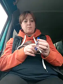 Snapshot of larylary6969 chatting on February 20, 2025, 12:47 pm larylary6969 online show from February 20, 2025, 12:47 pm